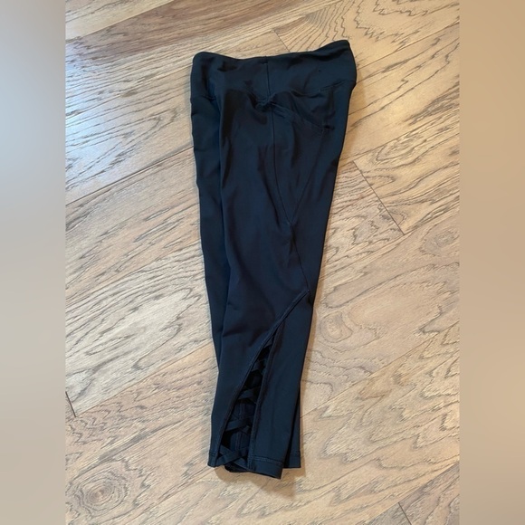 Victorias Secret Workout Leggings - Picture 2 of 6